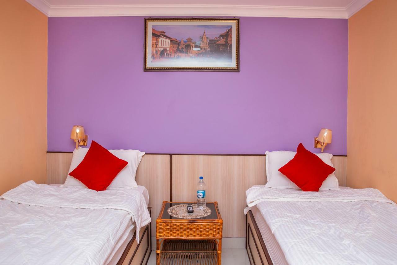 Hotel Tranquil Катманду Екстер'єр фото