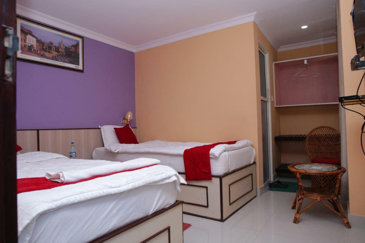 Hotel Tranquil Катманду Екстер'єр фото